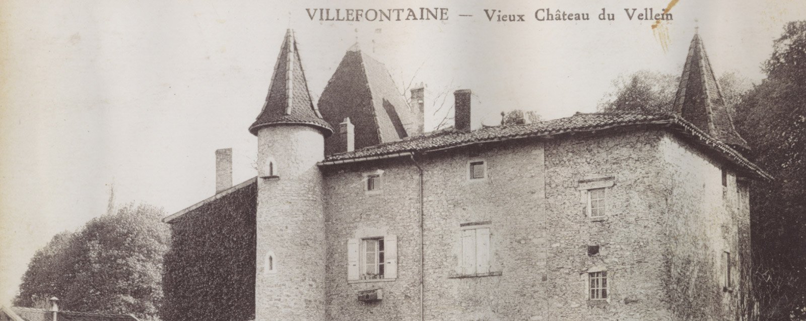 Chateau du Vellein, Villefontaine
