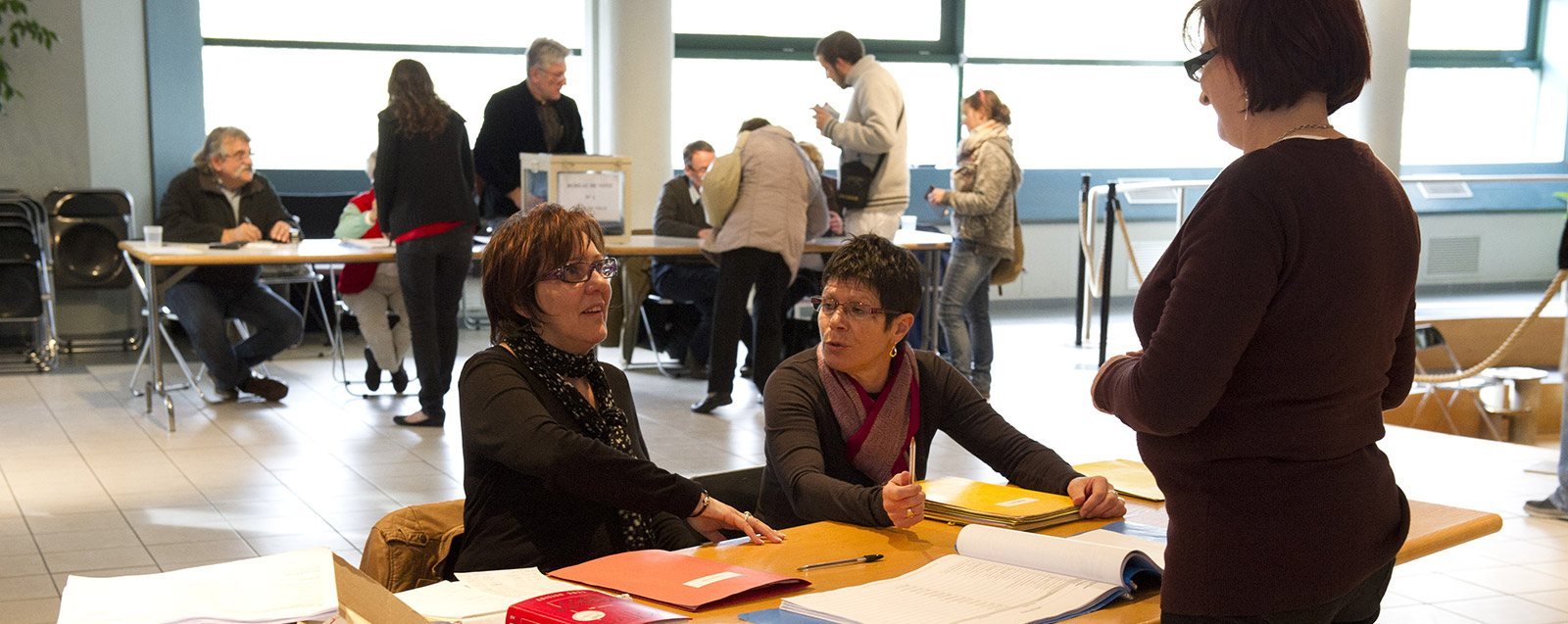 Bureau de vote élections Villefontaine