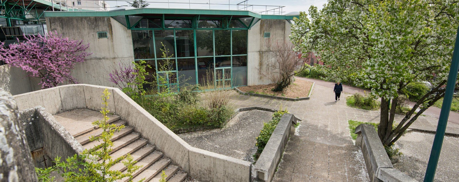 Gymnase Alain Colas, équipements sportifs Villefontaine